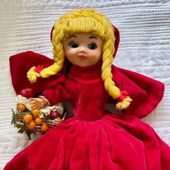 vintage 3 in 1 Little Red Riding Hood storytelling flip doll - Picture 4 of 4